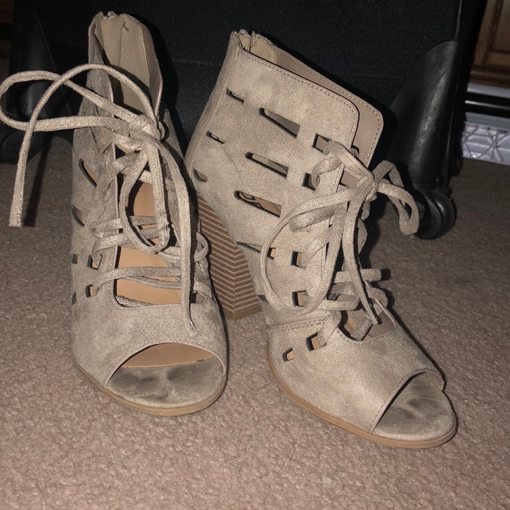 Lace up heels!